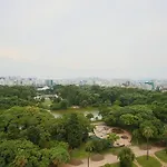 Apto Frente Parque Com Vista E Piscina